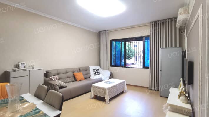 锦湖路116号二手房实景图