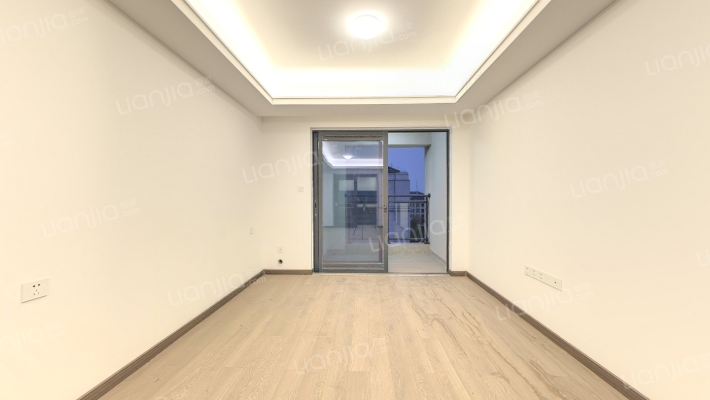 万科四季花城2期云锦二手房实景图