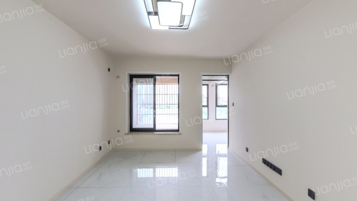 富丽碧蔓汀二手房实景图