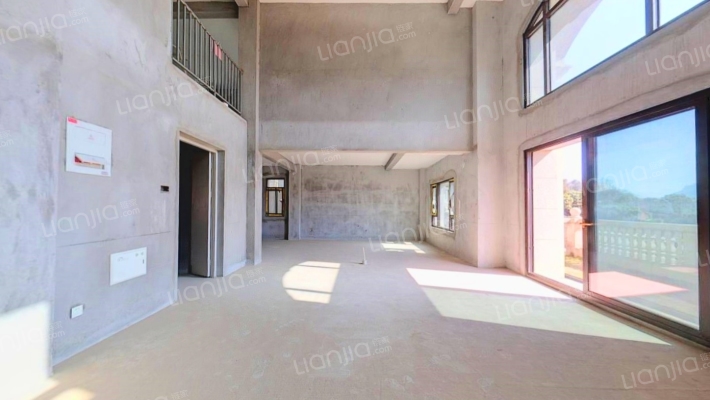 融丰锦秀山庄二手房实景图