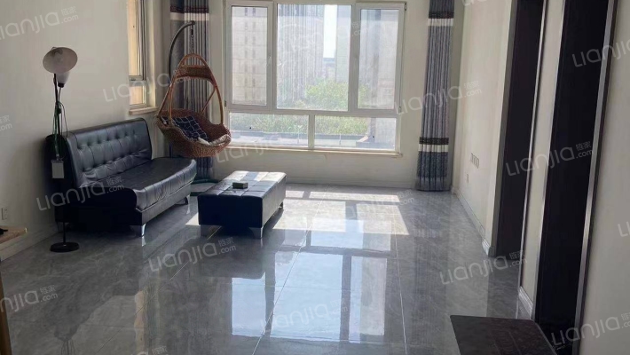 东成世嘉二手房实景图