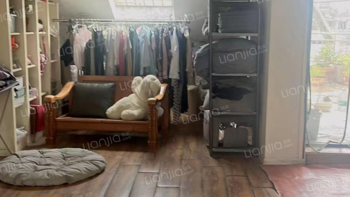 金陵御花园二手房实景图