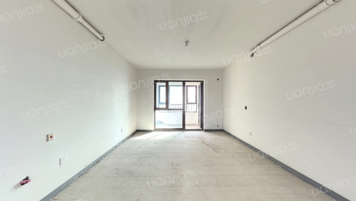 绿地新礼华府一区二手房实景图