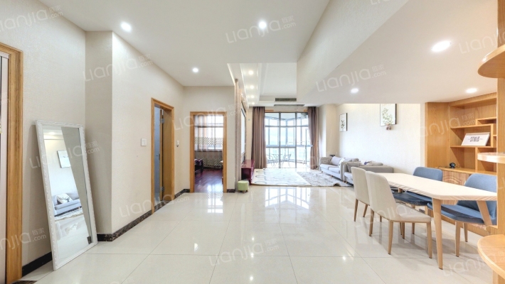 恒美大厦二手房实景图