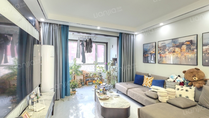 中昂安纳西小镇二手房实景图