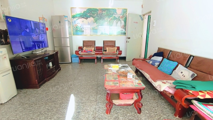 西坝新村9号二手房实景图