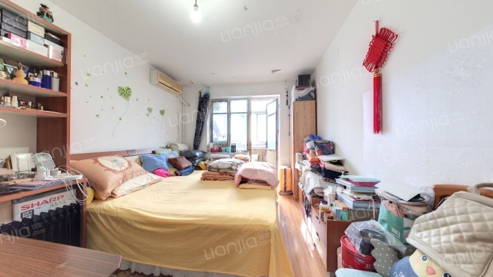 莲怡园一区二手房实景图