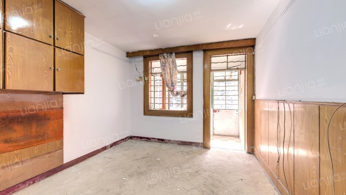 莫愁新寓郁金里二手房实景图