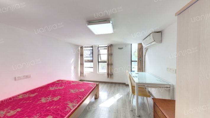 金贸国际二手房实景图