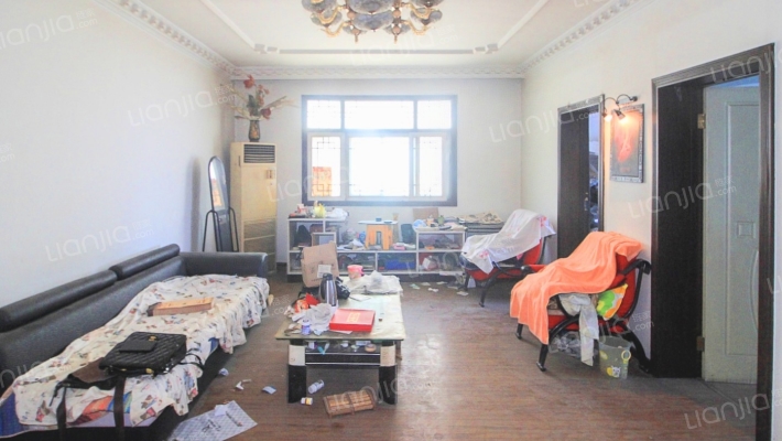 商业大楼家属院二手房实景图