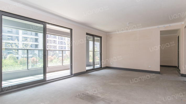 中海臻如府二手房实景图