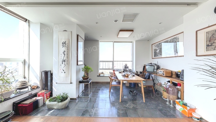 坤泽10里城二手房实景图