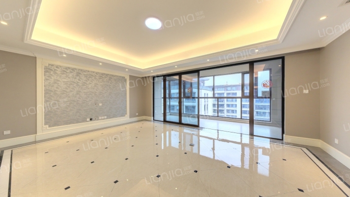 西派城D区二手房实景图