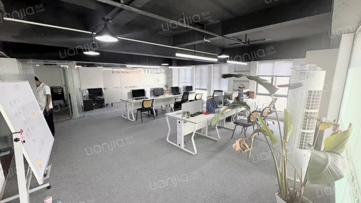 世贸广场二手房实景图