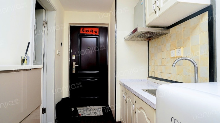 地铁口万达广场公寓精装修买到就收租-厨房