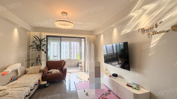 春暖花开 二手房实景图