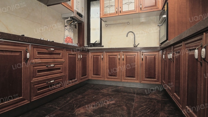 鸿坤理想湾洋房跃层 南北通透四居室 看房方便 精装修-厨房