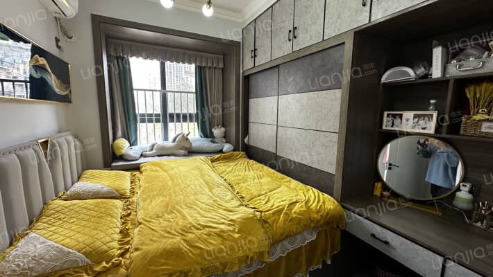 青龙湾贵府小区，交通便利 小区环境干净舒适 适合居住-卧室C