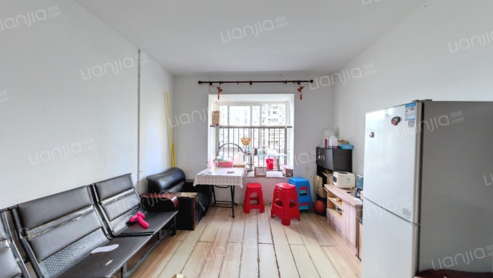 魁岐佳园二手房实景图