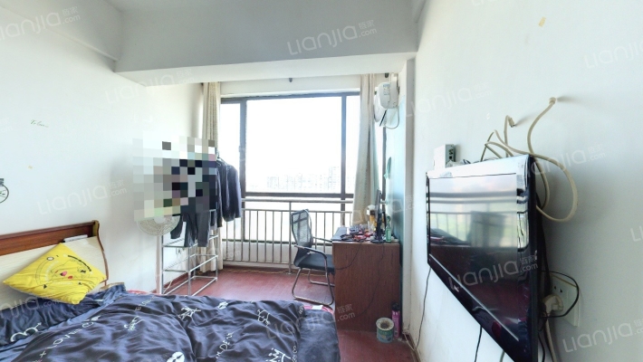 国际车城二手房实景图