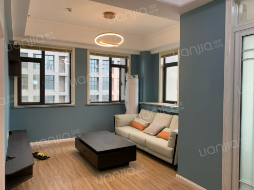 整租·华瑞洲际中心 1室1厅 东北