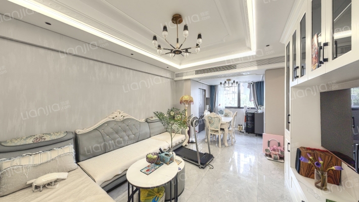 鸿新苑二手房实景图