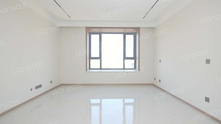 泰和嘉苑二手房实景图