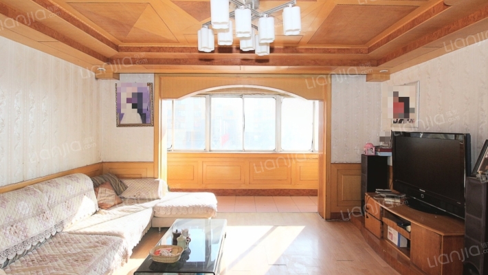 糖酒公寓二手房实景图