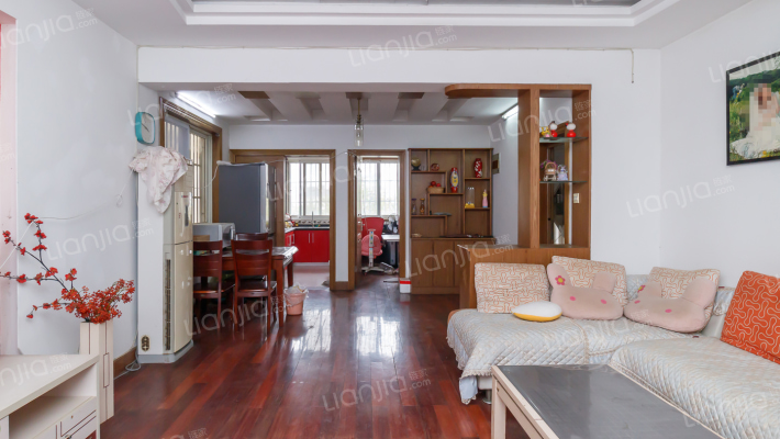 塔山路8号院二手房实景图