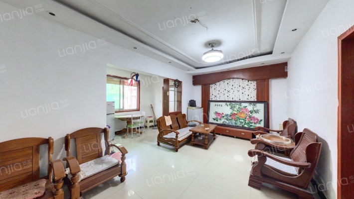 建湘路157号二手房实景图