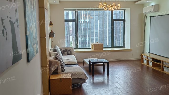 名门滨江苑二手房实景图