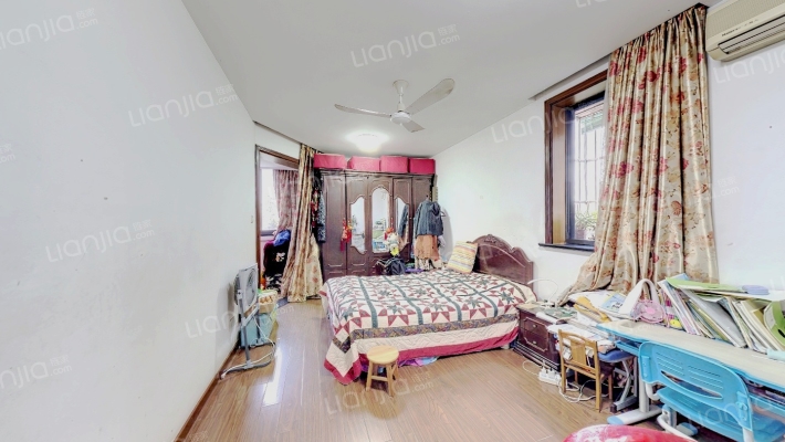 安图路2弄二手房实景图