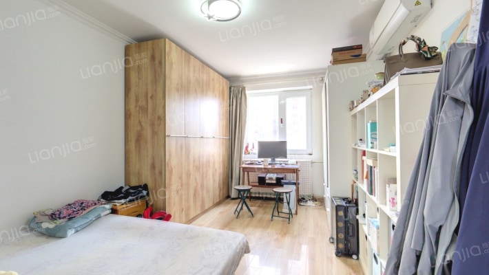 龙翔路小区二手房实景图