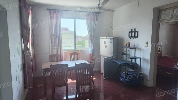 新海二村二手房实景图