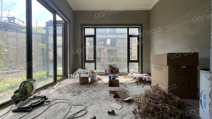 保利滨湖堂悦二手房实景图