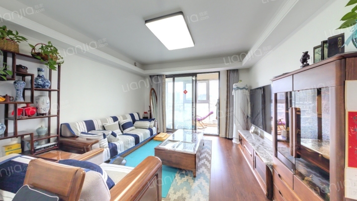 万科有山二手房实景图