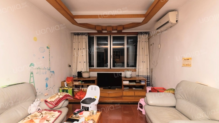 翡翠路21弄二手房实景图