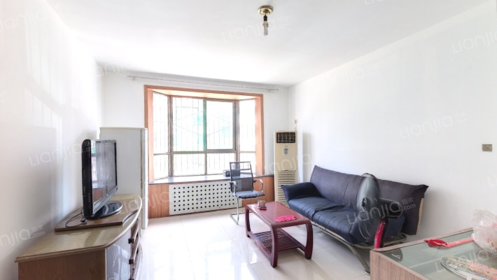 泺安家园二手房实景图