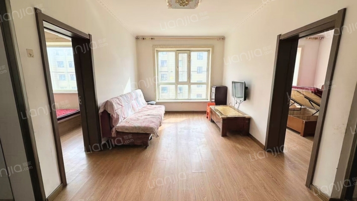 清泉名家二手房实景图