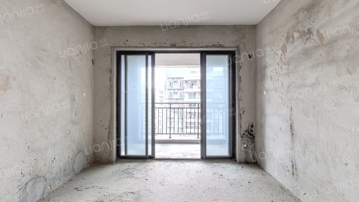 宇宏健康花城三期二手房实景图