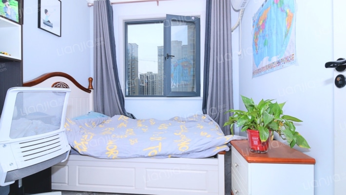 锦绣龙城 交通便利 小区环境干净舒适 适合居住-卧室B