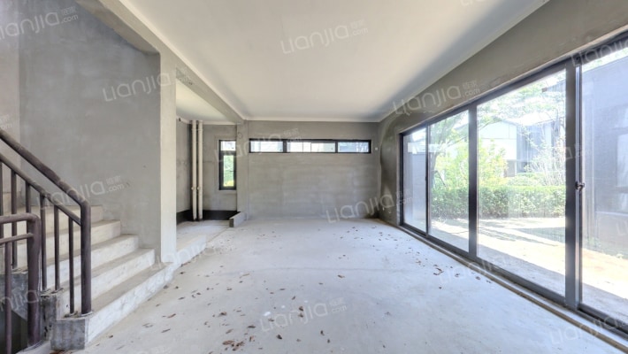 旭海苑二手房实景图