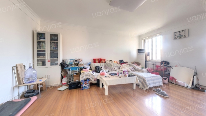 航运路999二手房实景图