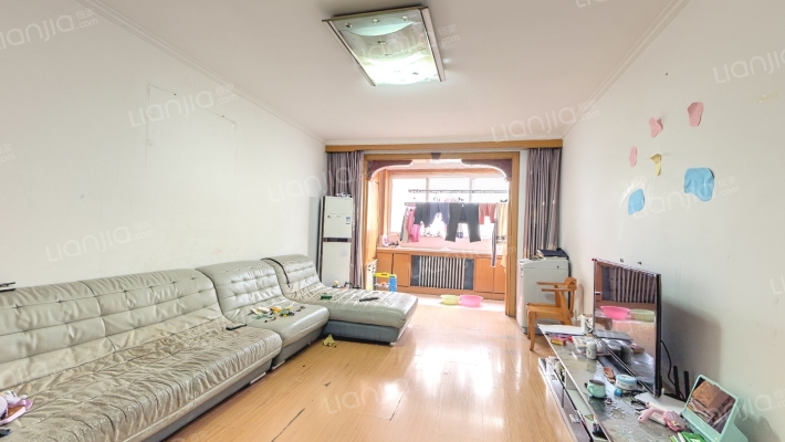 恒佳苑二手房实景图