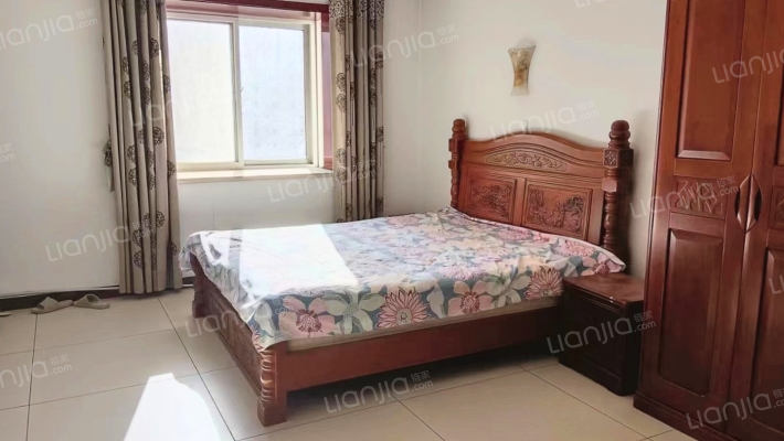 云景城，电梯洋房，房本满二，税费低，出行方便-卧室C