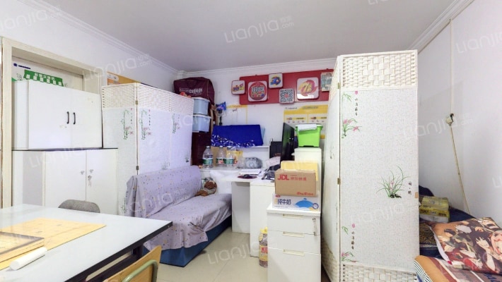 五爱屯西街二手房实景图