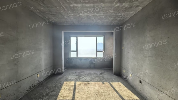 隆德帝景二手房实景图