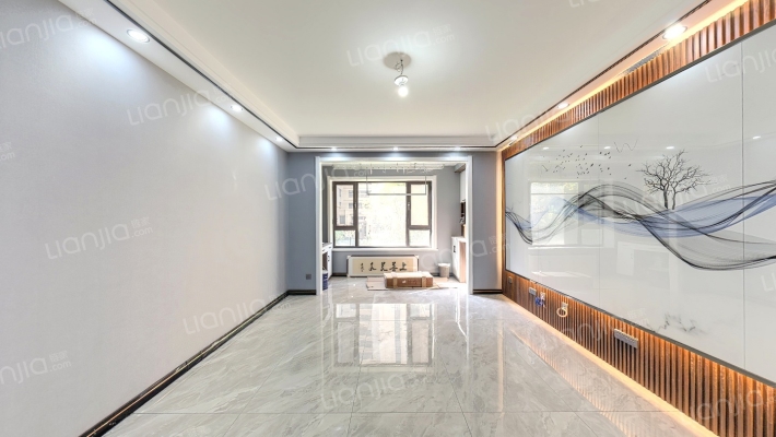 中海铂悦府二手房实景图