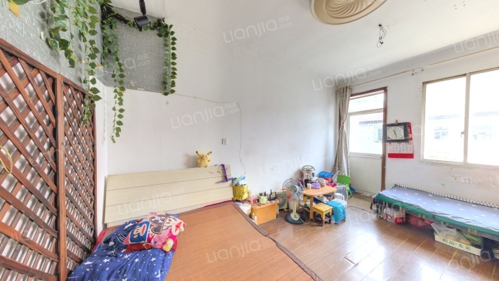 虹桥新村二手房实景图