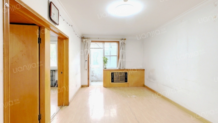 府前东街西区二手房实景图